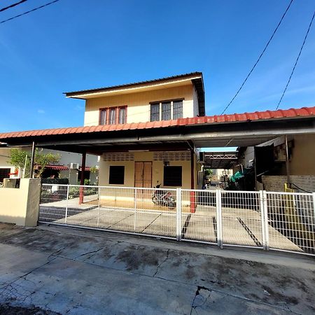 Pangkor Homestay Pekan Pangkor Exterior photo