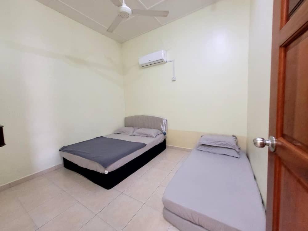 Pangkor Homestay Pekan Pangkor Room photo